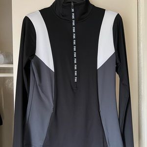 PINK active sweatshirt with thumb holes